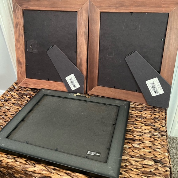 3 Picture Frames - Size 8x10 - 2 Matching - Picture 5 of 5